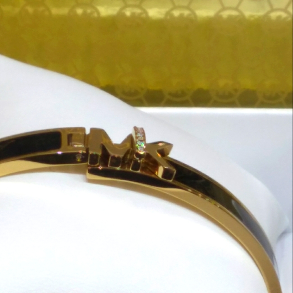 Michael Kors bracelet